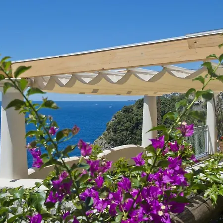 Vakantiehuis Sleeps 6 Air Con Wifi