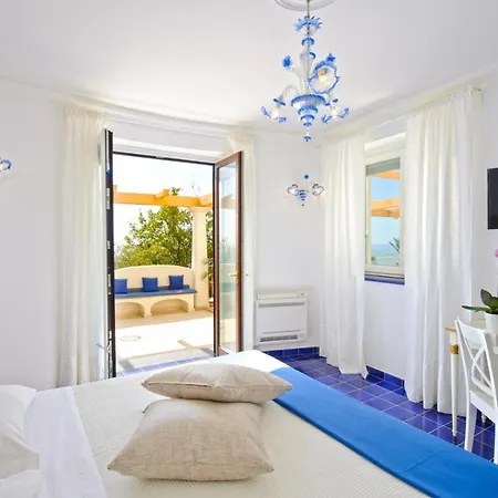 Vakantiehuis Sleeps 6 Air Con Wifi *